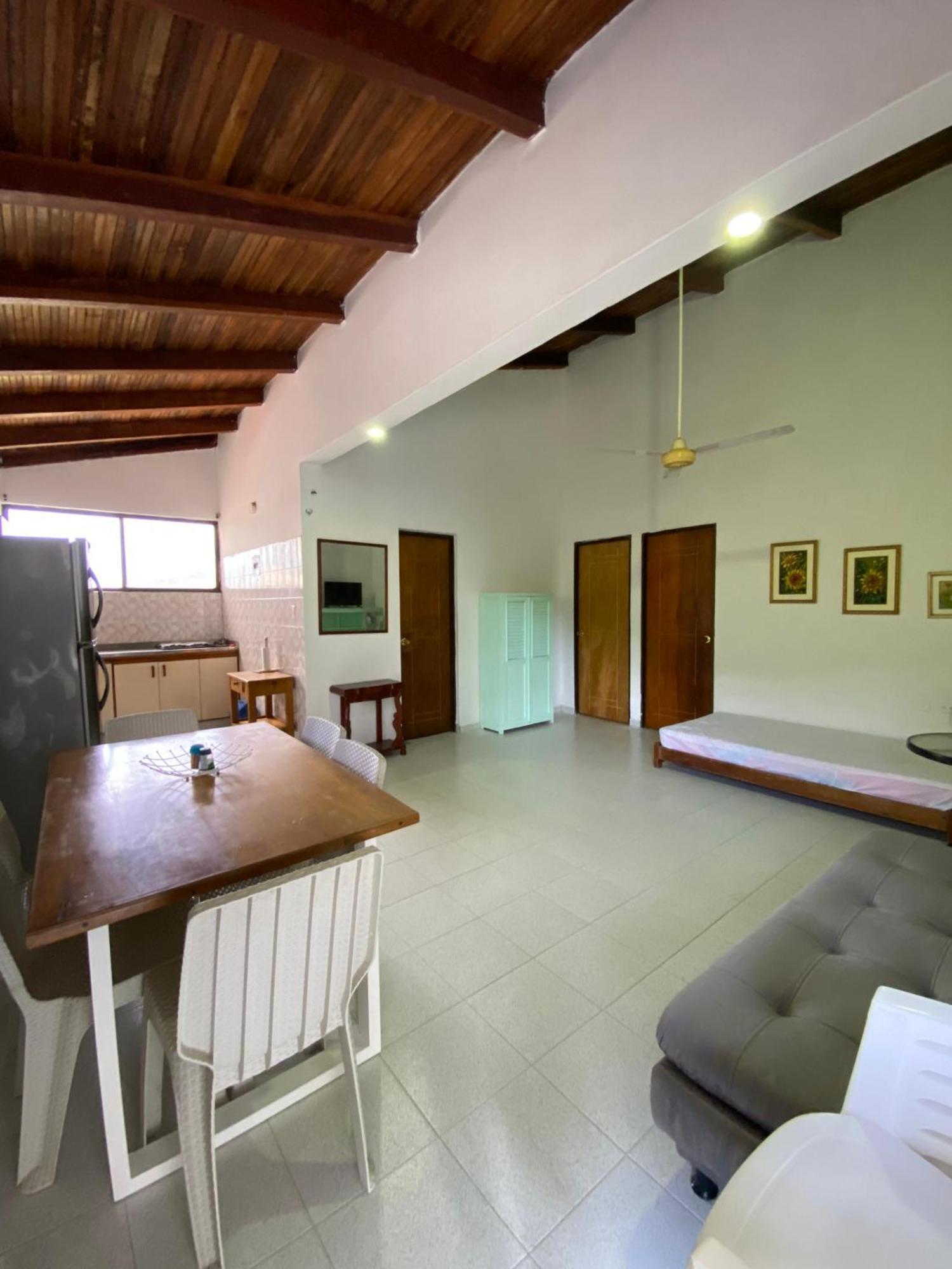 Confortable Cerca Al Mar Apartamento *